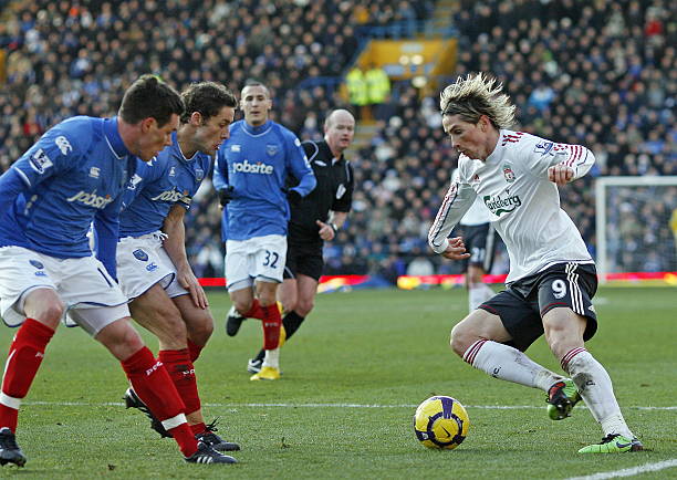 了她们场下 了她们场下