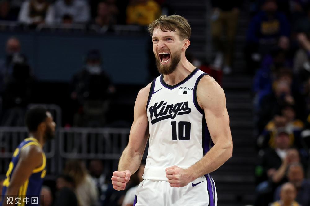 幅超越了当 幅超越了当